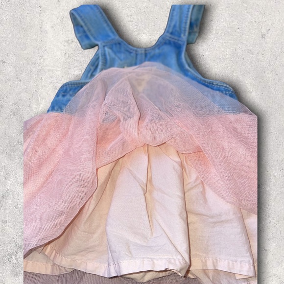 Baby Girl OskKosh Demin Jumper Dress, 6 months - Picture 4 of 6